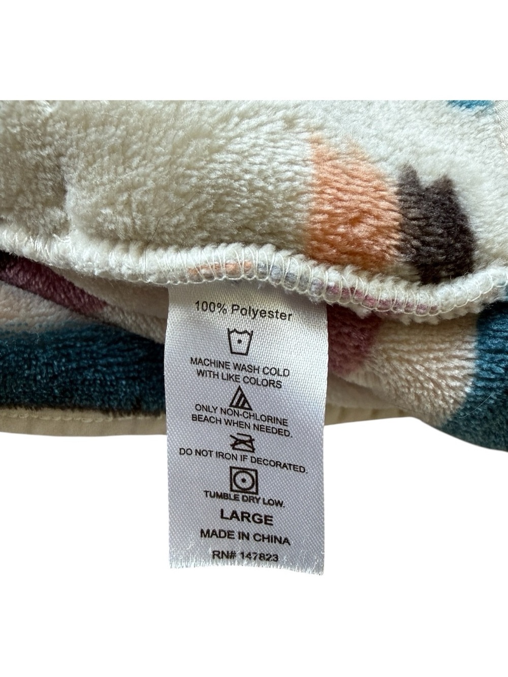 Buc-ee’s Aztec Plush Sherpa Zip Hoodie Jacket L Southwest Fleece Full Zip Cozy - Picture 8 of 10